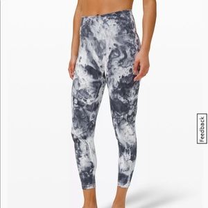 Lululemon Wunder Under 25”